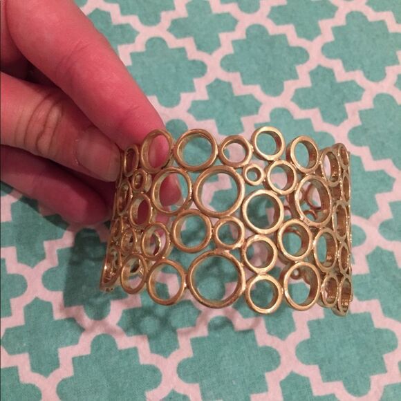Gold Circle Cuff Bracelet - Picture 2 of 3